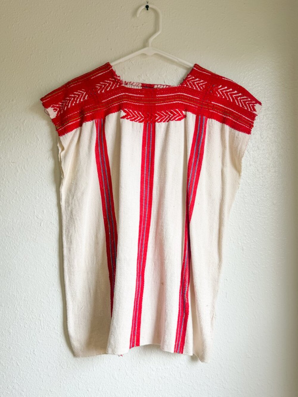 Vintage Traditional Mexican Hand-Embroidered Peasant Top